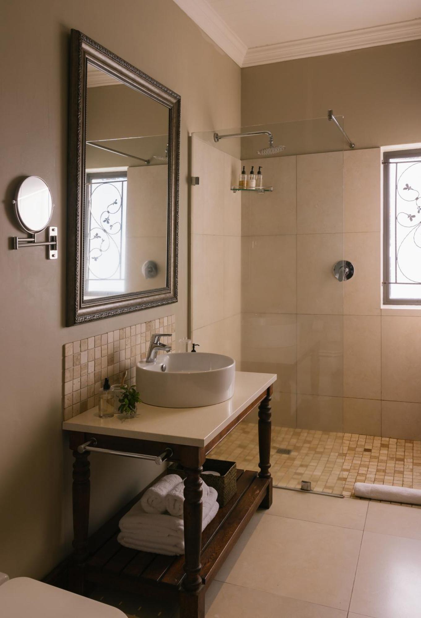 Under Oaks Guesthouse Paarl Zewnętrze zdjęcie